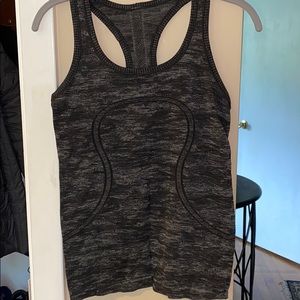 LULU SWIFTLY TECH RACERBACK